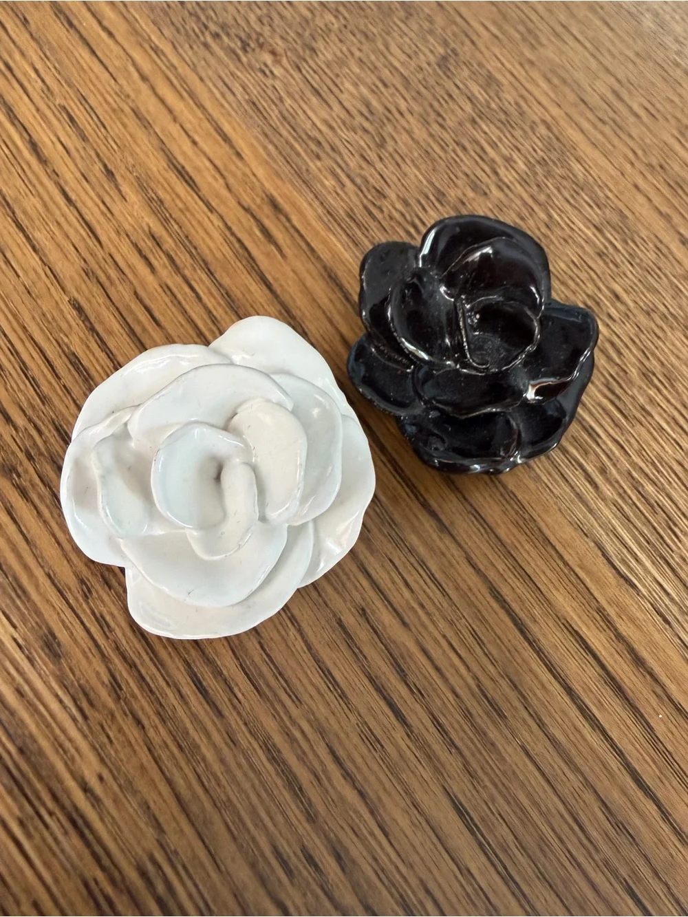 Vintage 3D Glazed Ceramic Flower Brooch Pin Set • Black & White Camellia Roses